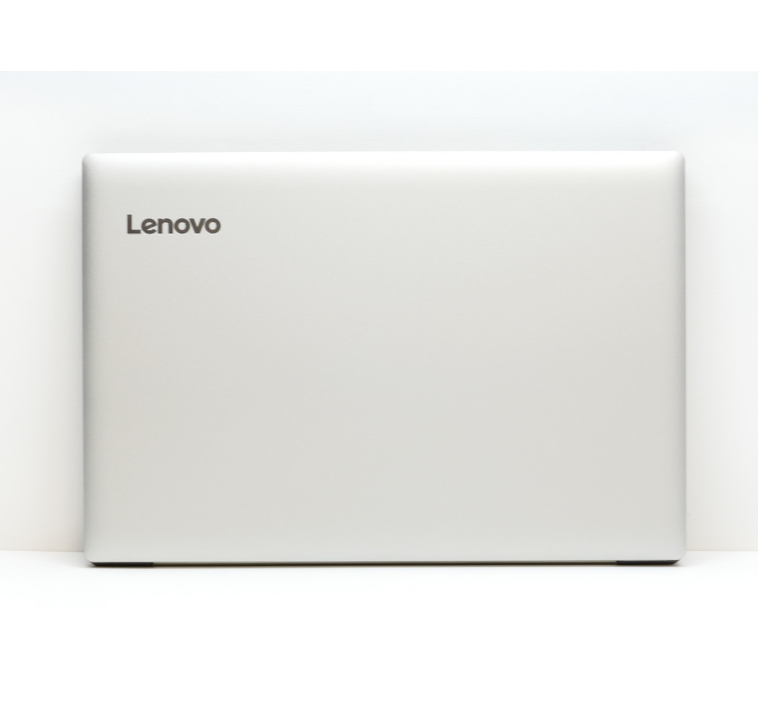 Lenovo Ideapad 330-15IKB - i7-8550U - 8GB - 480GB SSD - Radeon 530 - 15,6"