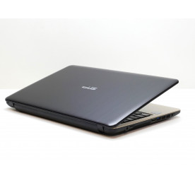 Portátil de segunda mano | Asus X540U - Intel i7-8550U - 8GB - 480GB SSD - MX110 - 15,6" | recompra.shop