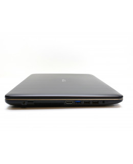 Portátil de segunda mano | Asus X540U - Intel i7-8550U - 8GB - 480GB SSD - MX110 - 15,6" | recompra.shop