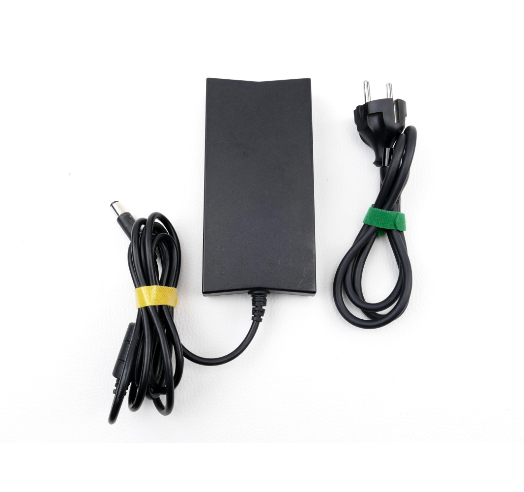 Portátil de segunda mano | Original DELL Cargador 130W | recompra.shop
