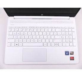 Portátil de segunda mano | HP 15s-eq1006ns - Ryzen 3 3250U - 8GB - 256GB SSD - 15,6" | recompra.shop