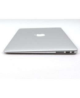 Portátil de segunda mano | Apple MacBook Air 13 2017 - Intel i5 - 8GB - 128GB SSD - 13,3" | recompra.shop