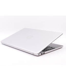 Portátil de segunda mano | HP 15s-fq1000ns - i5-1035G1 - 8GB - 256GB SSD - 15,6" | recompra.shop