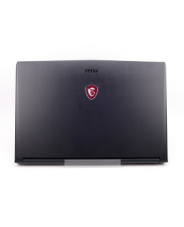 Portátil de segunda mano | MSI GV72 8RD - i7-8750H - 8GB - 256GB + 1TB - GTX 1050 Ti - 17,3" | recompra.shop