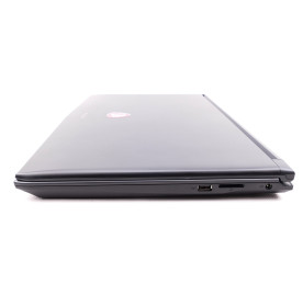 Portátil de segunda mano | MSI GV72 8RD - i7-8750H - 8GB - 256GB + 1TB - GTX 1050 Ti - 17,3" | recompra.shop