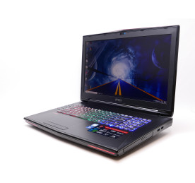 Portátil de segunda mano | MSI GT72VR 7RE - i7-7700HQ - 16GB - 256GB + 1TB - GTX 1070 - 17,3" | recompra.shop