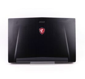 Portátil de segunda mano | MSI GT72VR 7RE - i7-7700HQ - 16GB - 256GB + 1TB - GTX 1070 - 17,3" | recompra.shop