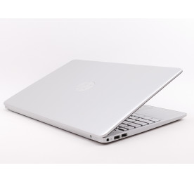 Portátil de segunda mano | HP 15-ef0022nr - Ryzen 7 3700U - 8GB - 256GB SSD - 15,6" | recompra.shop
