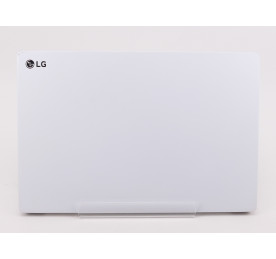 Portátil de segunda mano | LG Slim 13U70P - Ryzen 5 4500U - 8GB - 512GB SSD - 13,3" | recompra.shop