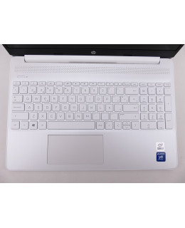 Portátil de segunda mano | HP 15s-fq1072ns - i3-1005G1 - 8GB - 256GB SSD - 15,6" | recompra.shop